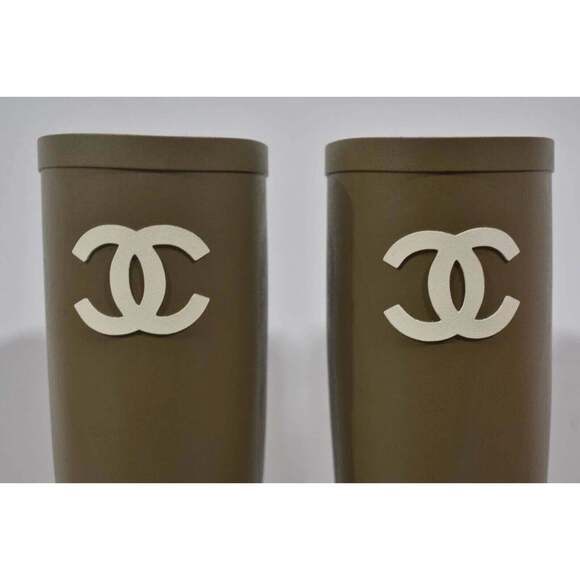 Chanel 22K Dark Beige Caoutchouc White CC Logo High Pull On Rubber Rain Boots 41 - Picture 4 of 12